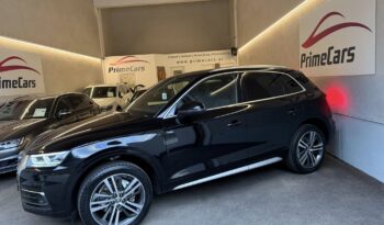 
									Audi Q5 40 TDI quattro Sport full								