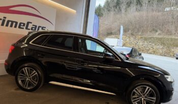 
									Audi Q5 40 TDI quattro Sport full								
