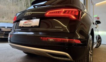 
									Audi Q5 40 TDI quattro Sport full								