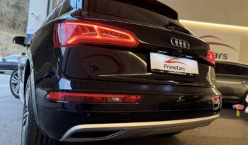 
									Audi Q5 40 TDI quattro Sport full								
