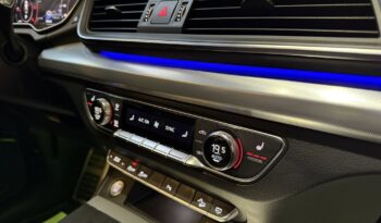
									Audi Q5 40 TDI quattro Sport full								