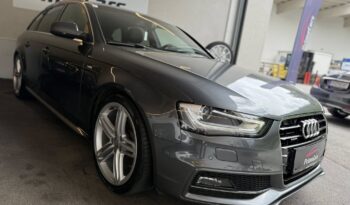 
									Audi A4 Avant 2.0 TDI quattro Sport full								