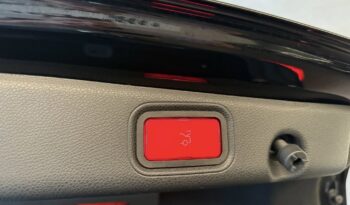 
									Mercedes Benz E 220d Limousine full								