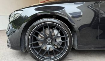 
									Mercedes Benz E 220d Limousine full								