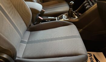 
									VW T-Roc Style full								