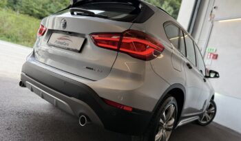 
									BMW X1 xDrive18d Sport Line full								