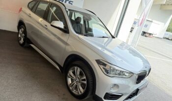 
									BMW X1 xDrive18d Sport Line full								