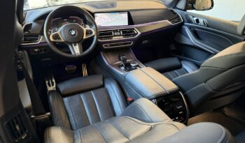 
									BMW X5 xDrive45e G05 full								