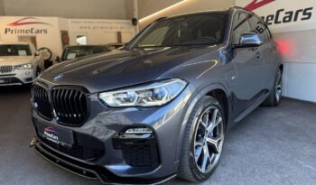 
									BMW X5 xDrive45e G05 full								