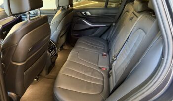 
									BMW X5 xDrive45e G05 full								