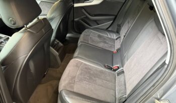 
									Audi A4 Avant 2.0TDI Sport full								