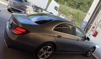 
									Mercedes Benz E-220d full								
