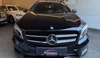 
									Mercedes Benz GLA 200d 4MATIC full								