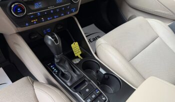 
									HYUNDAI Tucson PLATIN 2.0 CRDI 4WD full								