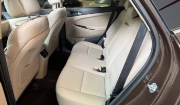 
									HYUNDAI Tucson PLATIN 2.0 CRDI 4WD full								