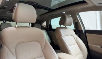 
									HYUNDAI Tucson PLATIN 2.0 CRDI 4WD full								