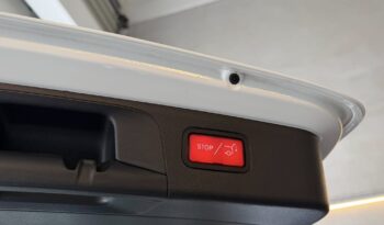 
									Mercedes Benz GLC 220d 4MATIC full								