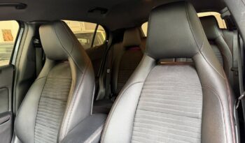 
									Mercedes Benz GLA 200d full								