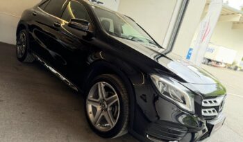 
									Mercedes Benz GLA 200d full								