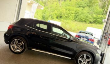 
									Mercedes Benz GLA 200d full								
