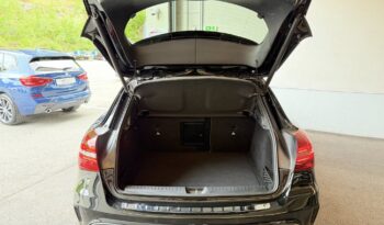 
									Mercedes Benz GLA 200d full								