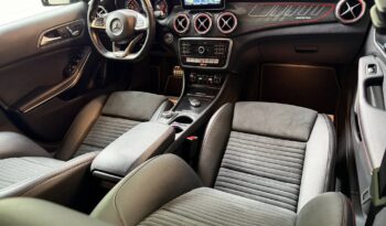 
									Mercedes Benz GLA 200d full								
