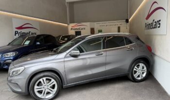 
									Mercedes Benz GLA 200d 4Matic full								