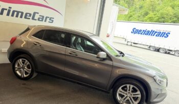 
									Mercedes Benz GLA 200d 4Matic full								
