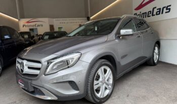 
									Mercedes Benz GLA 200d 4Matic full								