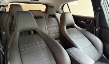 
									Mercedes Benz GLA 200d 4Matic full								