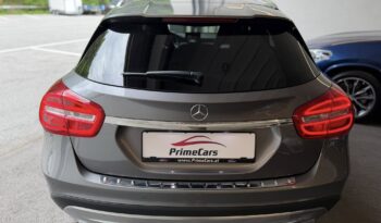 
									Mercedes Benz GLA 200d 4Matic full								