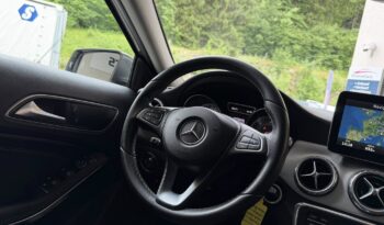 
									Mercedes Benz GLA 200d 4Matic full								