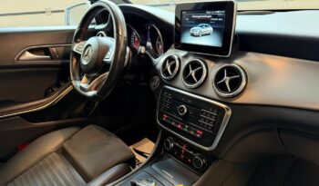 
									Mercedes Benz CLA 200d 4MATIC full								