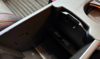 
									Mercedes Benz CLA 200d 4MATIC full								