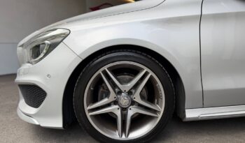 
									Mercedes Benz CLA 200d 4MATIC full								