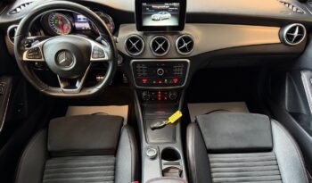
									Mercedes Benz CLA 200d 4MATIC full								