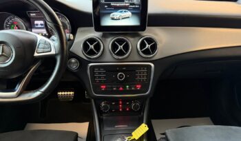 
									Mercedes Benz CLA 200d 4MATIC full								