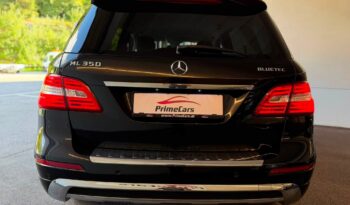 
									Mercedes Benz ML 350 BLUETEC full								