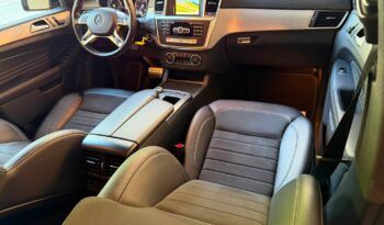 
									Mercedes Benz ML 350 BLUETEC full								