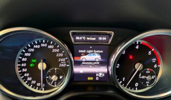 
									Mercedes Benz ML 350 BLUETEC full								