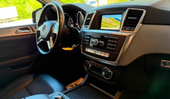 
									Mercedes Benz ML 350 BLUETEC full								