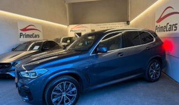 
									BMW X5 xDrive45e G05 full								