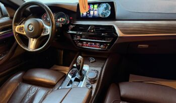 
									BMW 540i xDrive Luxury Line full								