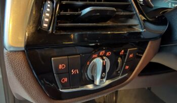 
									BMW 540i xDrive Luxury Line full								
