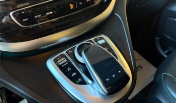 
									Mercedes V-300d 4Matic Lang Avantgarde Edition full								