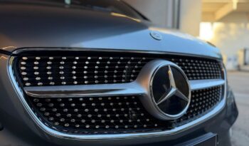 
									Mercedes V-300d 4Matic Lang Avantgarde Edition full								